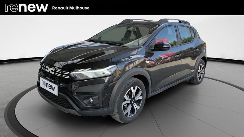 Noir Utilisé 2024 Dacia Sandero Expression Citadine | 15 299 € (Prix juste) - Image 1/4