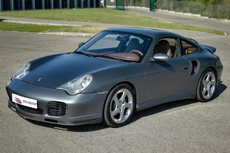 Gris Utilisé 2001 Porsche 996 Coupé | 63 500 € - Image 1/4