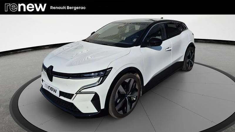 Blanc Occasion 2022 Renault Megane E-Tech Techno Berline | 20 990 € (Prix juste) - Image 1/4