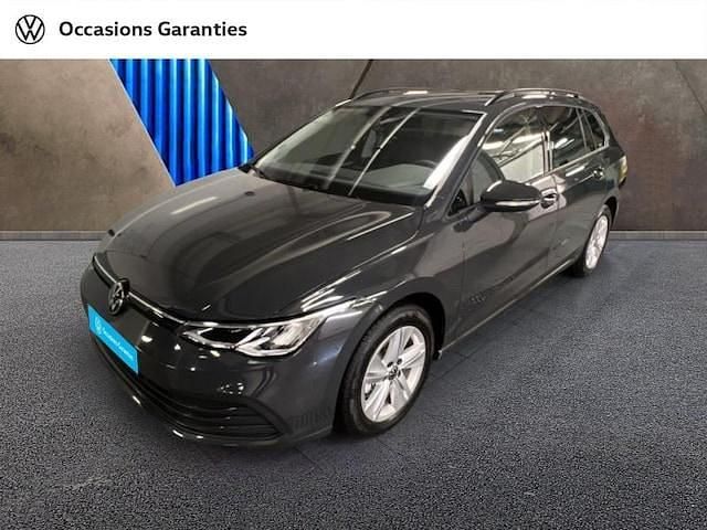 Utilisé 2024 VW Golf VIII Life Break | 28 900 € (Prix assez cher) - Image 1/4