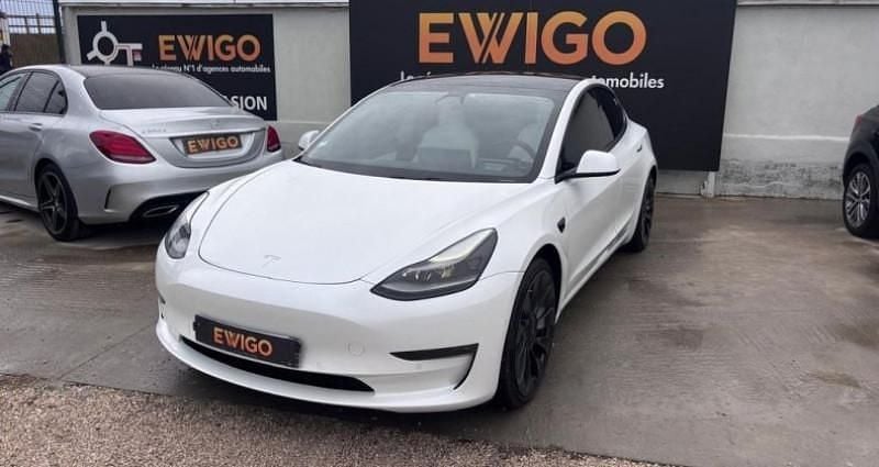 Blanc Occasion 2020 Tesla Model 3 Performance Berline | 27 489 € (Prix juste) - Image 1/4