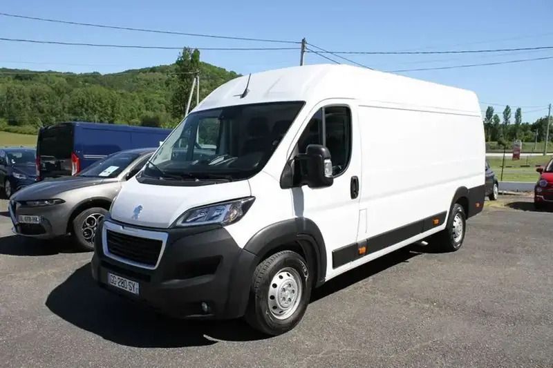 Utilisé 2022 Peugeot Boxer S Van | 19 800 € (Prix juste) - Image 1/4