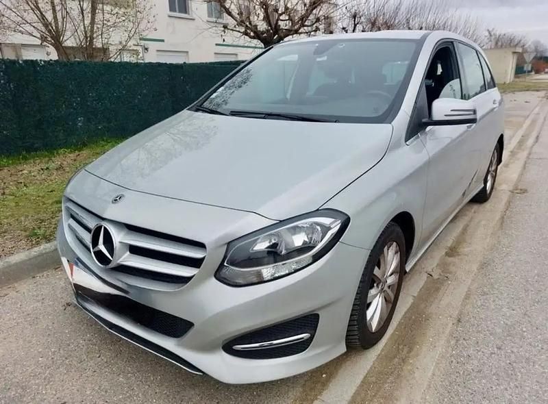 Occasion Mercedes B180 122 ch (89 kW) 2017 Gris Monospace