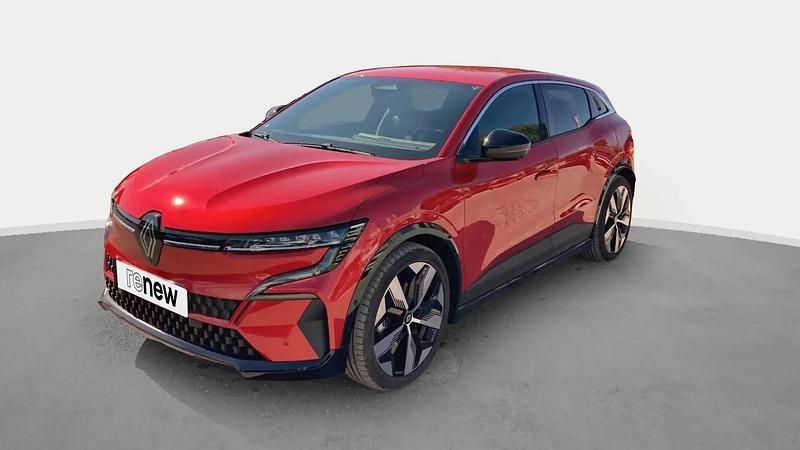 Rouge Occasion 2022 Renault Mégane Techno Berline | 26 490 € (Prix juste) - Image 1/4