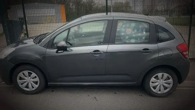 Gris Utilisé 2012 Citroën C3 Attraction Citadine | 5 490 € - Image 1/4