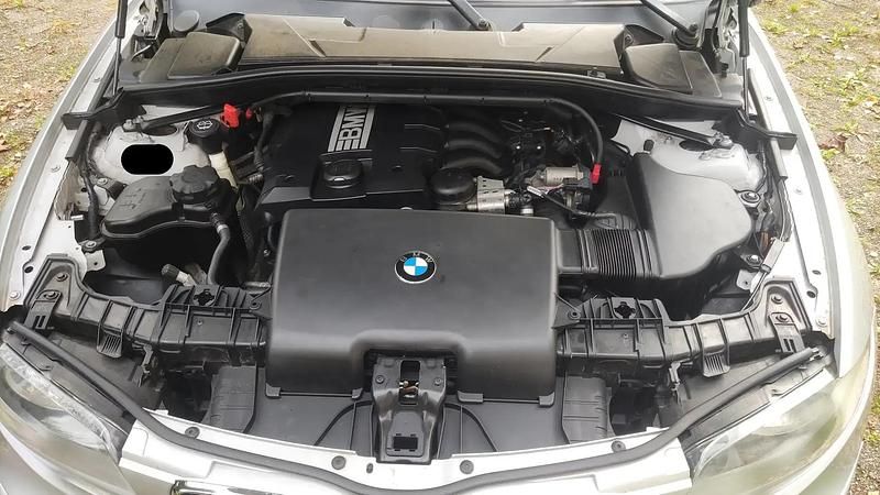 Argent Utilisé 2008 BMW 118 Sport Line Citadine | 8 000 € (Prix assez cher) - Image 1/4