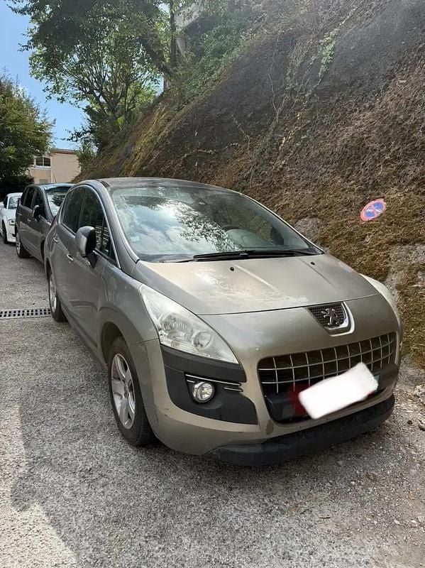 Utilisé 2010 Peugeot 3008 Premium Break | 5 900 € (Bon prix) - Image 1/4