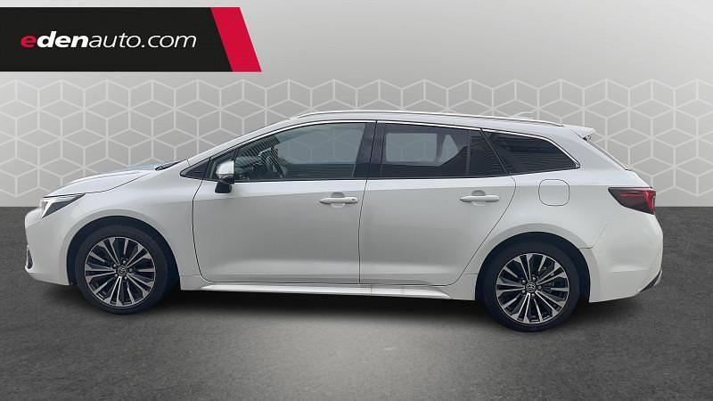 Occasion Toyota Corolla Design 140 ch (102 kW) 2023 Break