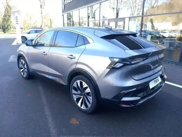 Nouvelle Renault Rafale 2025 Kqg SUV