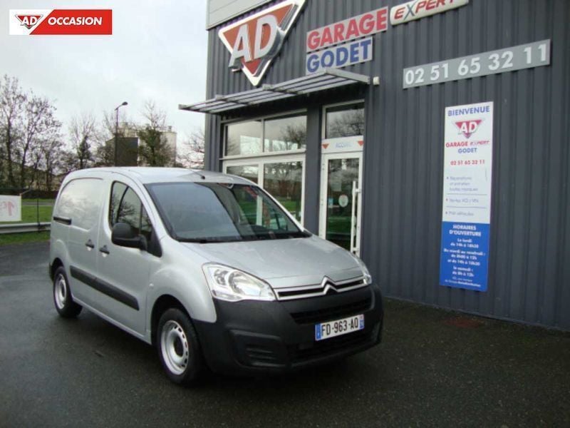 Gris Occasion 2019 Citroën Berlingo Monospace | 12 990 € (Prix assez cher) - Image 1/4