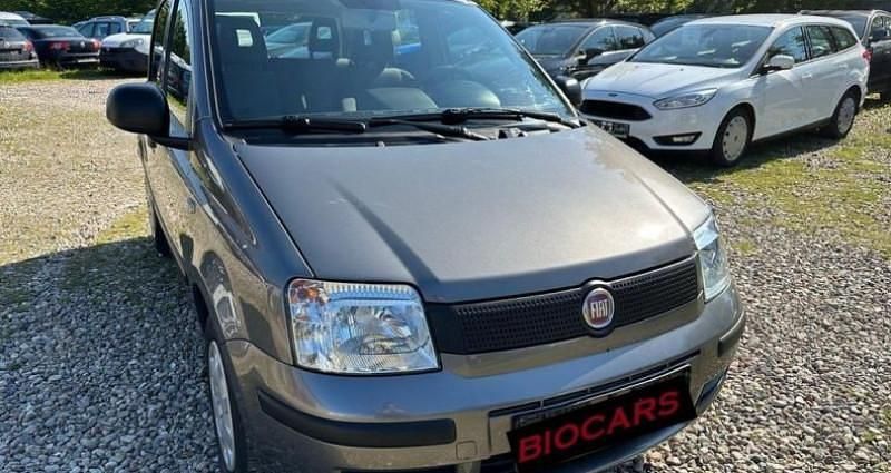 Gris Utilisé 2012 Fiat Panda Emotion Citadine | 5 750 € - Image 1/4