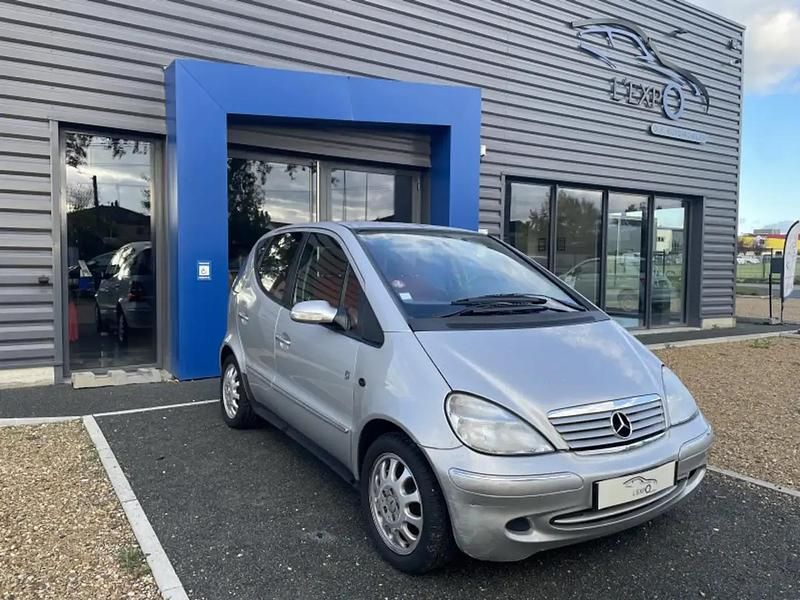 Gris Utilisé 2003 Mercedes A170 Elegance Monospace | 4 900 € - Image 1/4