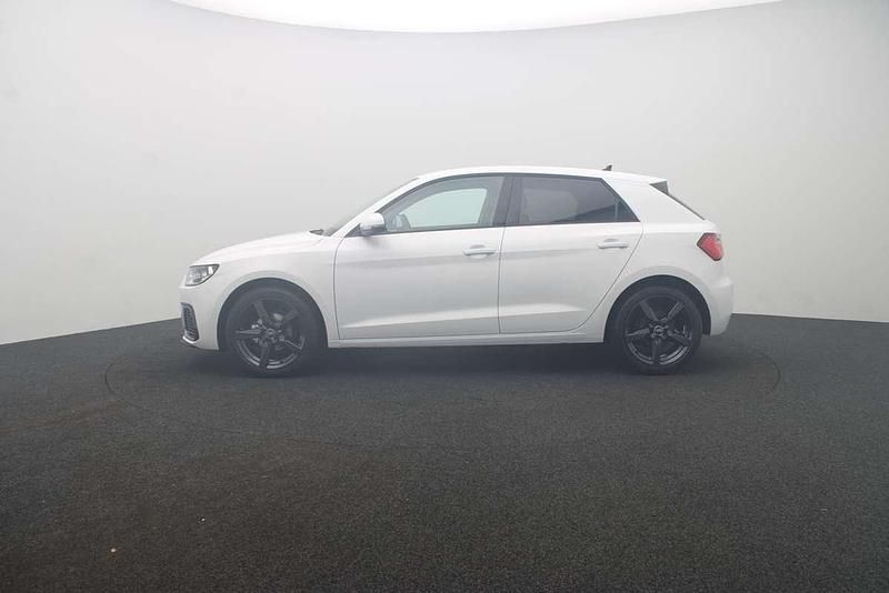 Occasion Audi A1 Sportback Sport 95 ch (69 kW) 2025 Blanc Citadine