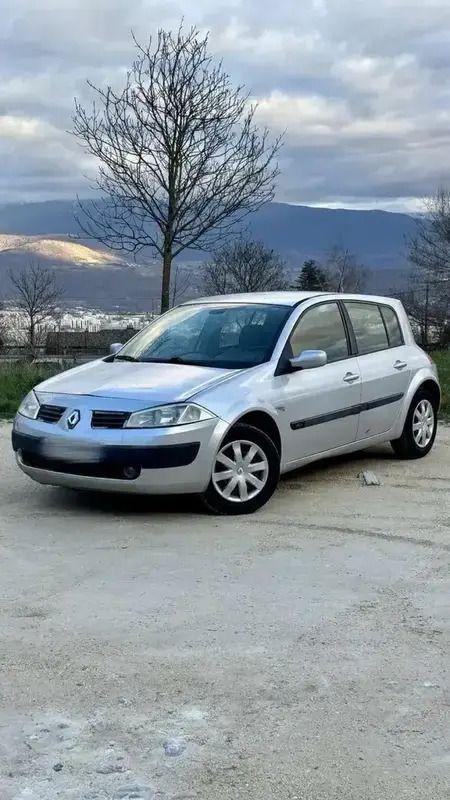 Utilisé 2005 Renault Mégane II Berline | 2 290 € - Image 1/4