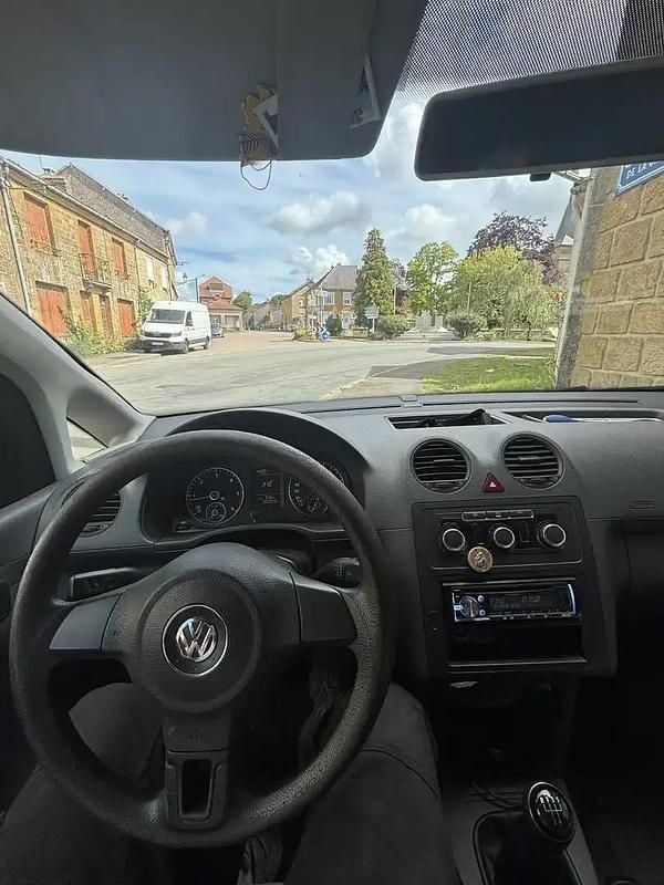 Utilisé 2013 VW Caddy Monospace | 4 250 € - Image 1/4
