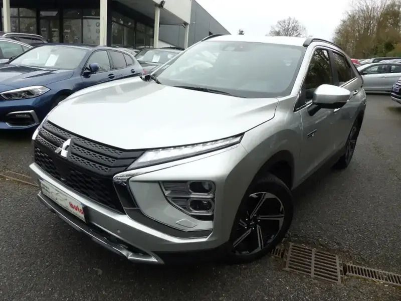 Gris Utilisé 2022 Mitsubishi Eclipse Cross SUV | 20 990 € (Prix juste) - Image 1/4