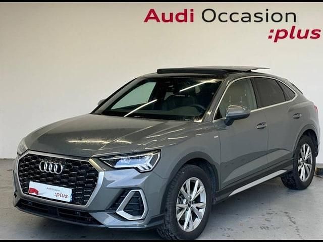 Gris chronos métallisé Occasion 2024 Audi Q3 S-Line SUV | 44 989 € - Image 1/4