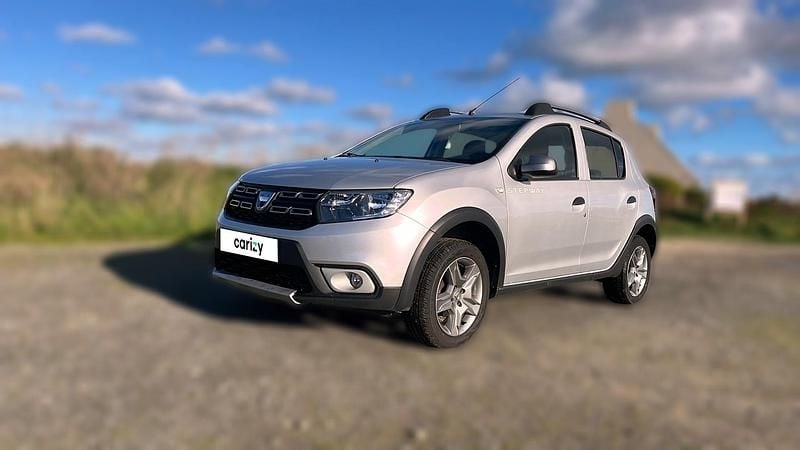 Gris Utilisé 2017 Dacia Sandero Stepway Berline | 9 490 € (Bon prix) - Image 1/4