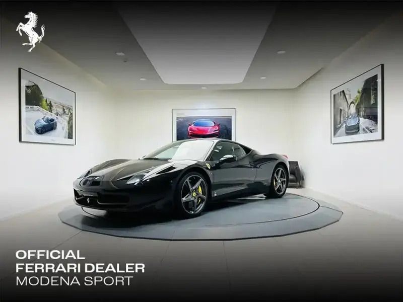 Noir Utilisé 2010 Ferrari 458 | 194 900 € - Image 1/4