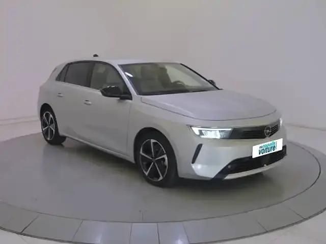 Occasion Opel Astra Business 180 ch (132 kW) 2023 Gris Berline
