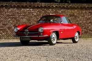 Rouge Occasion 1961 Alfa Romeo Giulietta Citadine | 104 500 € - Image 1/4