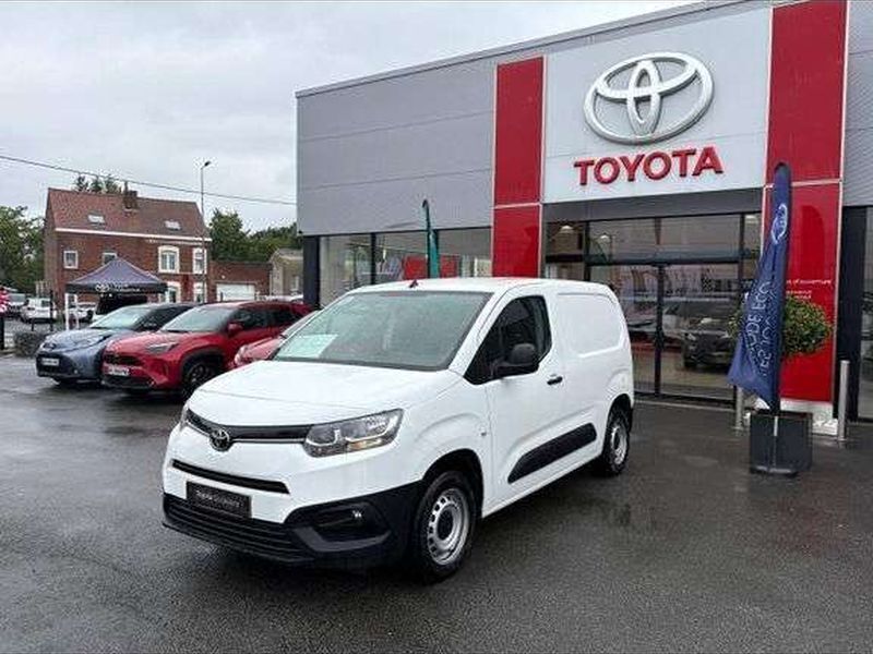 Utilisé 2021 Toyota Proace City Van | 13 990 € (Prix juste) - Image 1/1