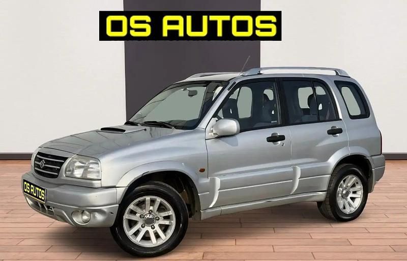 Gris Utilisé 2003 Suzuki Grand Vitara SUV | 5 500 € - Image 1/4
