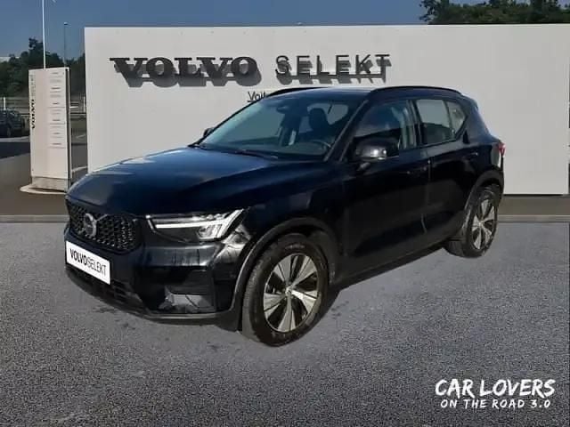 Noir Utilisé 2023 Volvo XC40 SUV | 35 490 € (Prix cher) - Image 1/4
