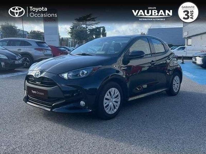 Utilisé 2020 Toyota Yaris Hybrid Business Edition Berline | 16 990 € (Prix juste) - Image 1/1