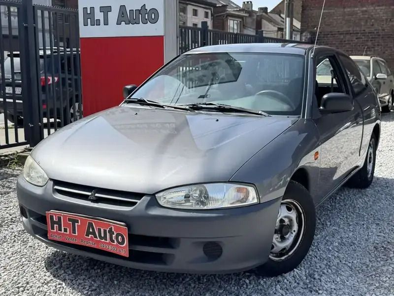 Noir Utilisé 2000 Mitsubishi Colt Berline | 1 499 € - Image 1/4