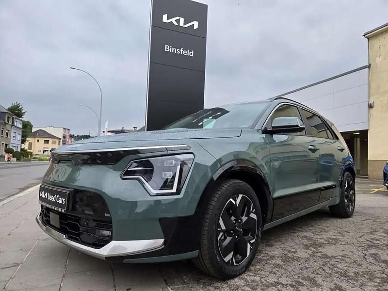 Vert Utilisé 2024 Kia e-Niro 2 SUV | 31 990 € (Prix assez cher) - Image 1/4