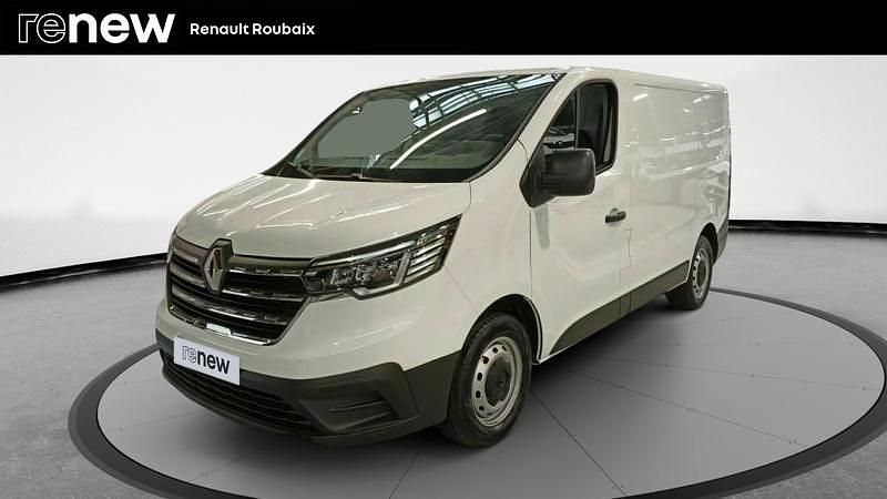 Blanc Utilisé 2023 Renault Trafic Van | 24 499 € - Image 1/4