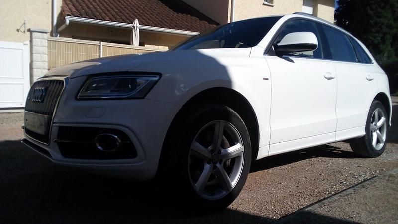 Blanc Utilisé 2012 Audi Q5 S-Line SUV | 19 087 € - Image 1/4
