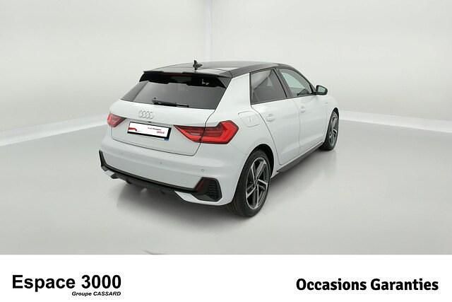 Occasion Audi A1 Sportback S-line plus 116 ch (85 kW) 2025 Blanc glacier métallisé noir mythe métallisé Citadine