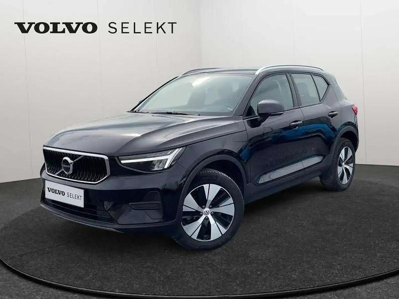 Noir Utilisé 2024 Volvo XC40 Core SUV | 31 784 € (Bon prix) - Image 1/4