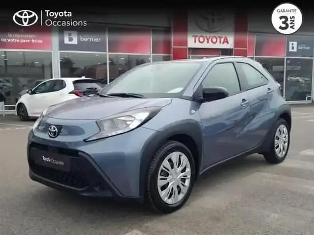 Gris Utilisé 2025 Toyota Aygo X SUV | 16 490 € - Image 1/4