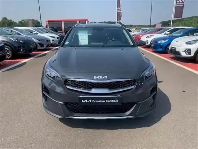 Occasion Kia XCeed 120 ch (88 kW) 2022 Gris foncé, métallisé, dark penta metal SUV