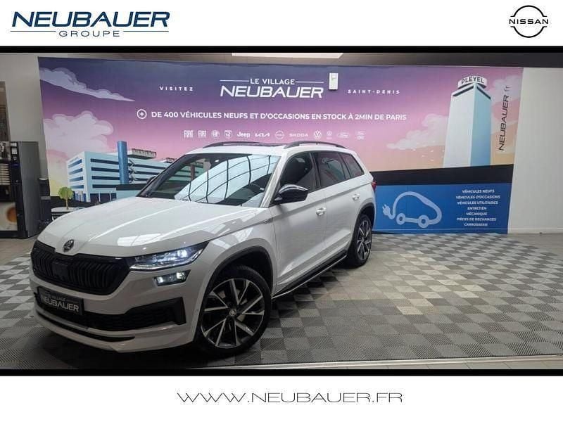 Blanc lune métallisée Utilisé 2022 Skoda Kodiaq SportLine SUV | 32 990 € (Prix juste) - Image 1/4