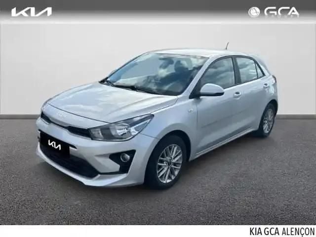 Gris aluminium métallisé Occasion 2022 Kia Rio Active Berline | 15 490 € (Prix juste) - Image 1/4
