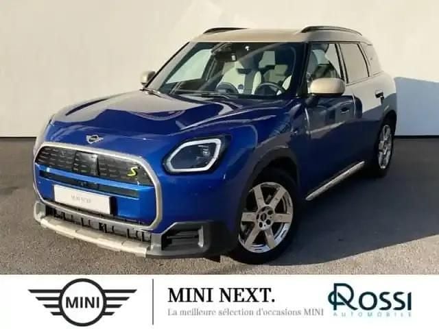 Occasion Mini Countryman Favoured 22 kW (30 ch) 2024 Blazing blue SUV