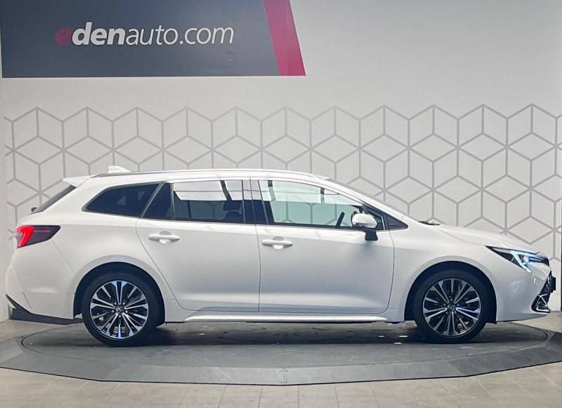 Occasion Toyota Corolla Design 140 ch (102 kW) 2025 Break