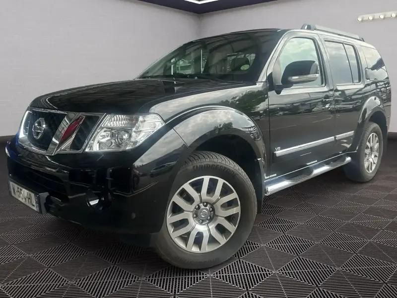Noir Utilisé 2011 Nissan Pathfinder SUV | 17 999 € - Image 1/4