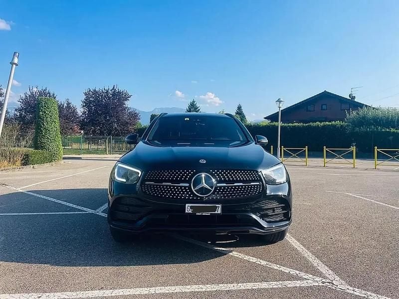 Noir Utilisé 2020 Mercedes GLC220 AMG line SUV | 27 500 € (Super prix) - Image 1/4