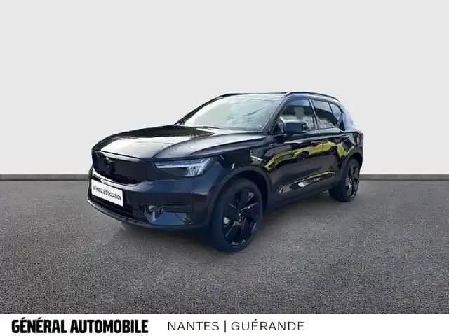 Noir metallisee Utilisé 2024 Volvo EX40 SUV | 49 990 € (Prix cher) - Image 1/4