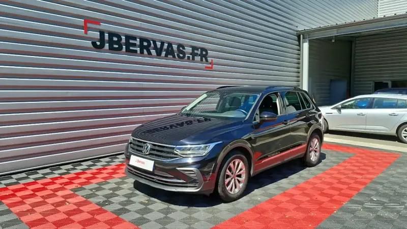 Noir Utilisé 2021 VW Tiguan Business SUV | 26 590 € (Prix juste) - Image 1/4