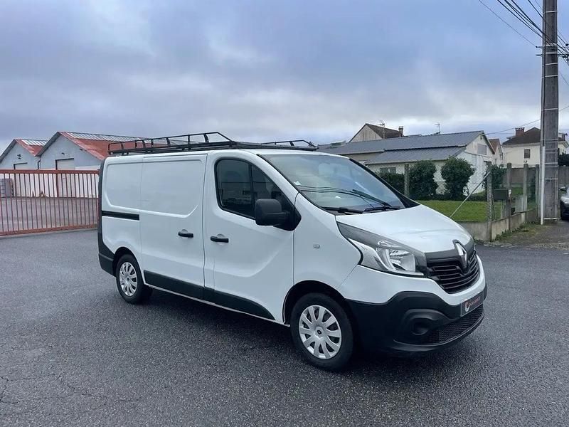 Occasion Renault Trafic 95 ch (69 kW) 2016 Blanc Monospace