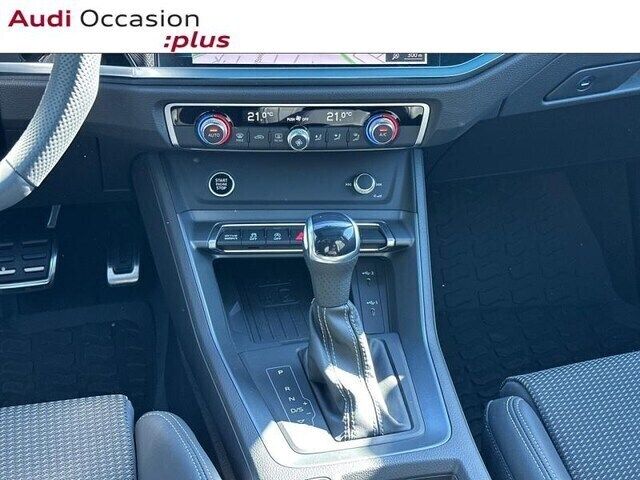 Occasion Audi Q3 Black Edition 150 ch (110 kW) 2025 Gris chronos métallisé SUV