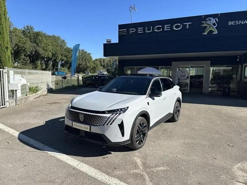 Blanc Utilisé 2025 Peugeot 3008 GT SUV | 42 260 € - Image 1/4