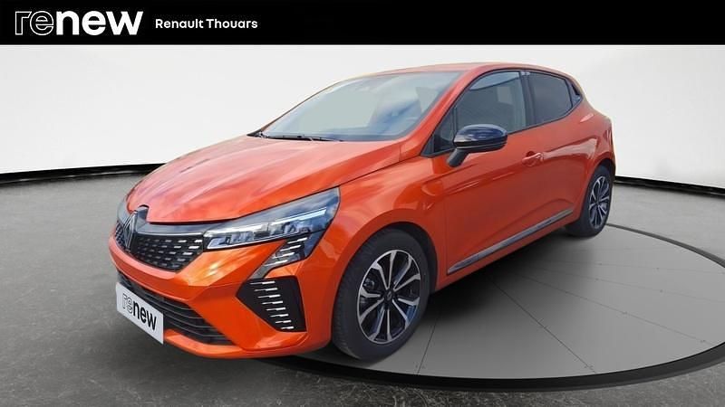 Orange Utilisé 2024 Renault Clio V Techno Citadine | 17 990 € (Prix juste) - Image 1/4