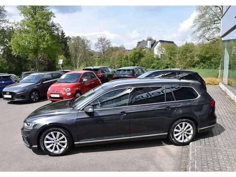 Occasion VW Passat Pro 156 ch (114 kW) 2021 Gris Break